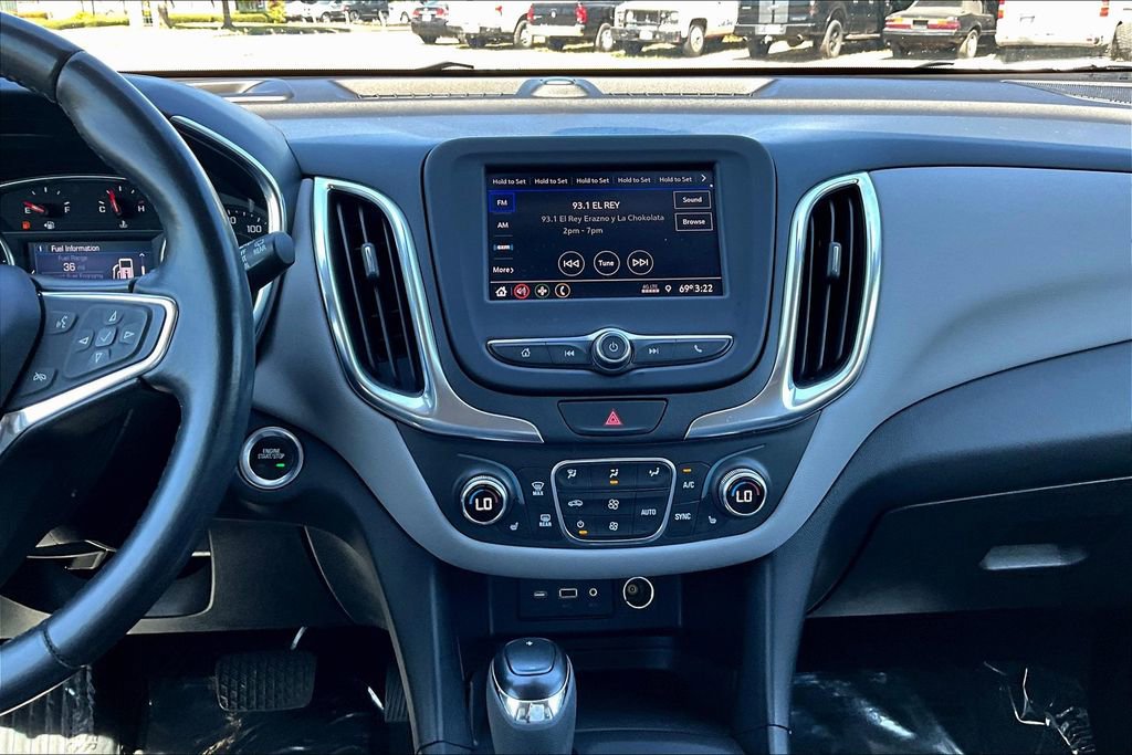 Used 2021 Chevrolet Equinox LT w/ Driver Convenience Package image 7