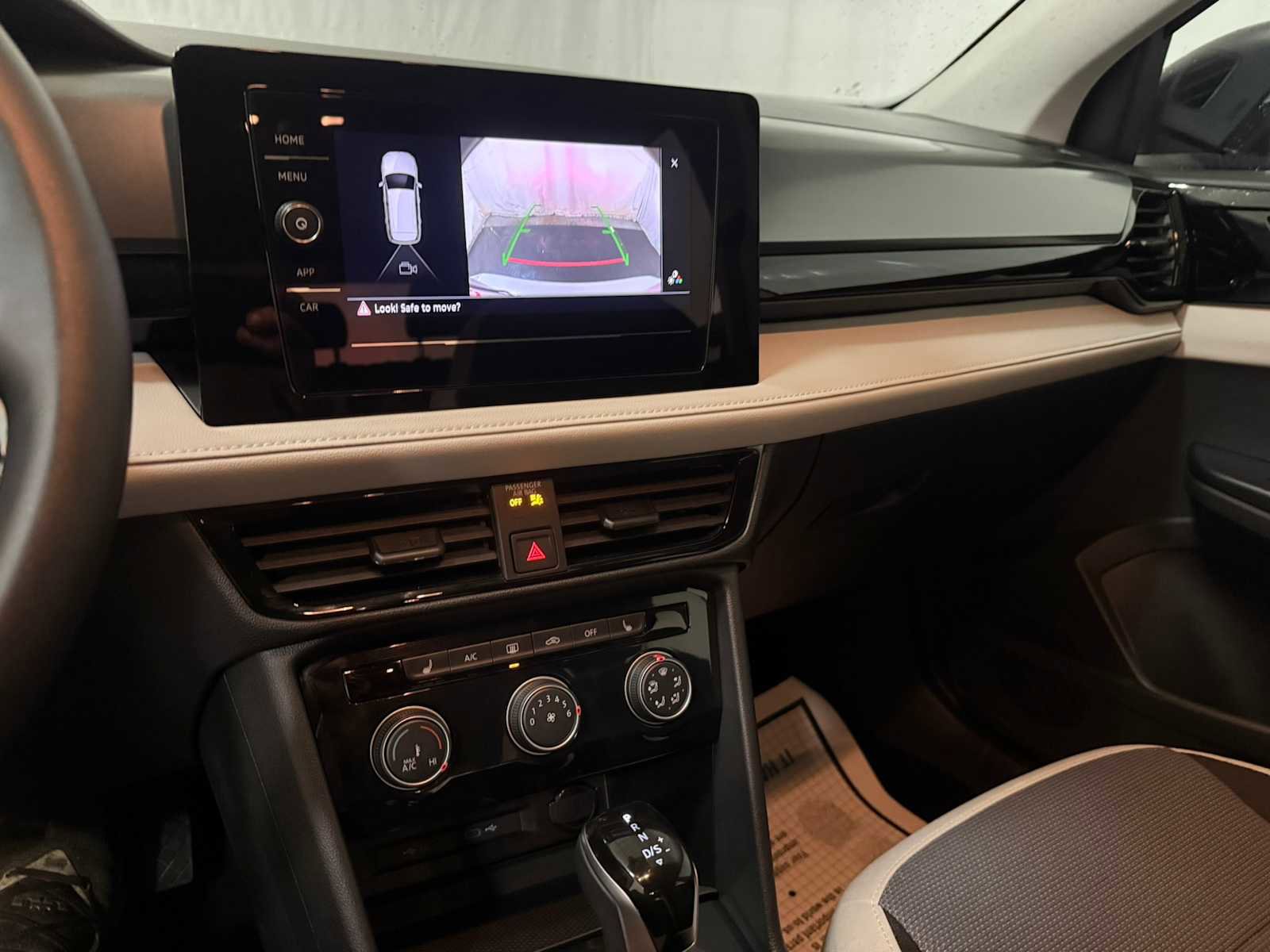 Certified 2025 Volkswagen Taos S image 34