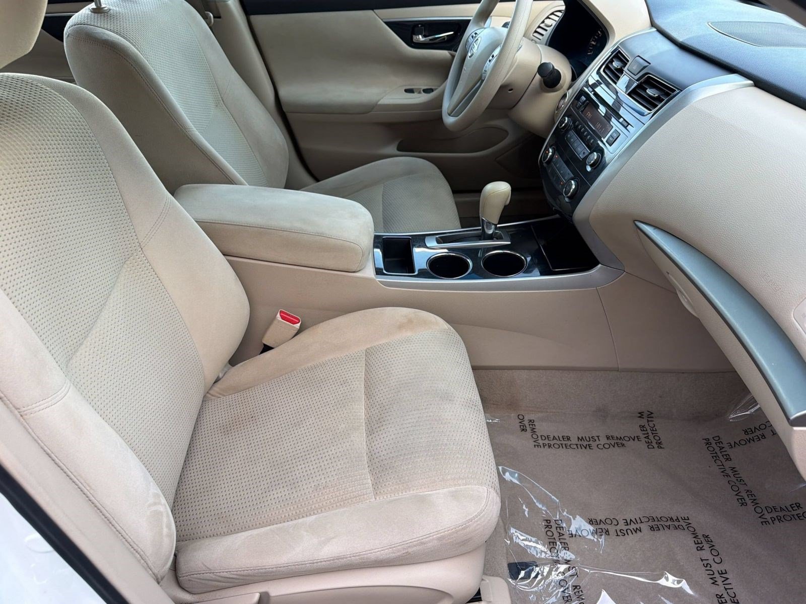 Used 2014 Nissan Altima FWD image 19