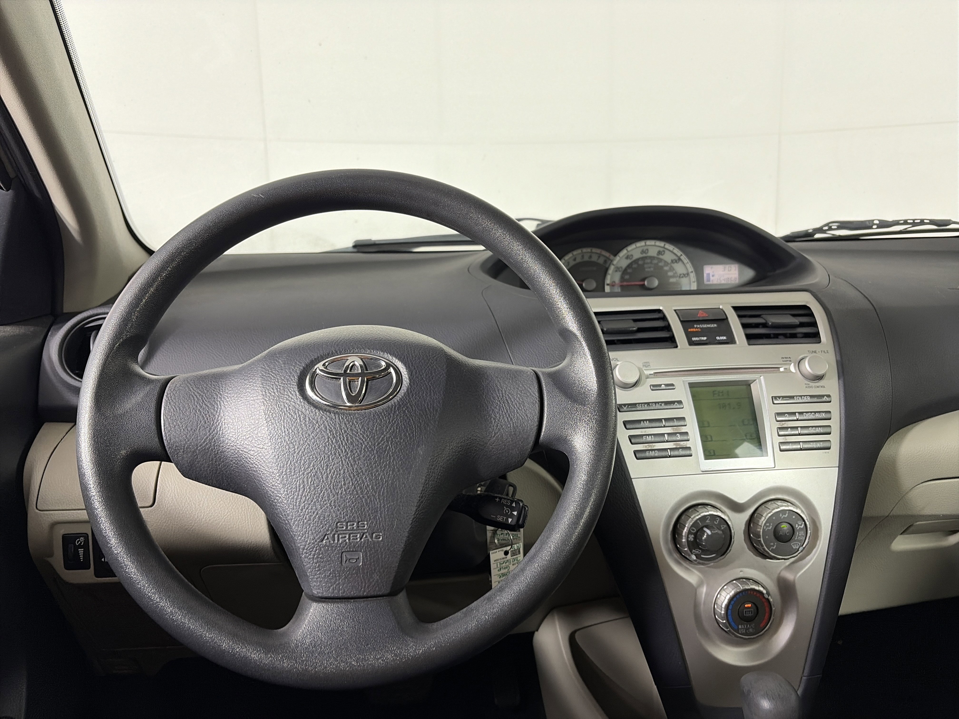 Used 2007 Toyota Yaris Sedan image 8