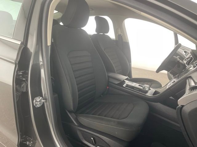 Used 2019 Ford Fusion SE image 46