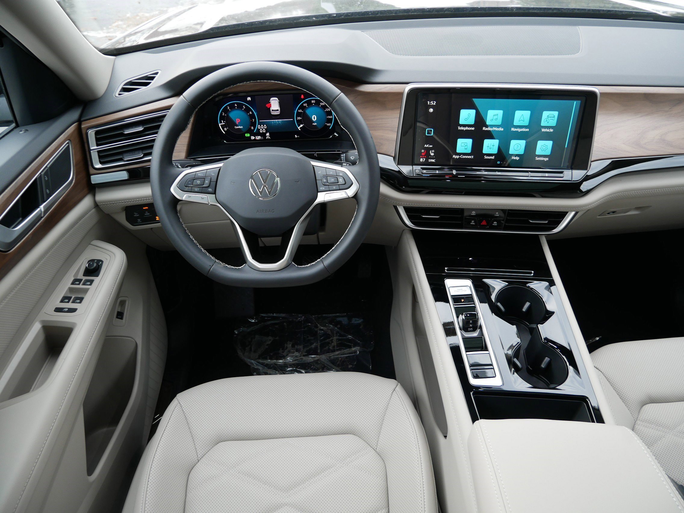 New 2026 Volkswagen Atlas SE AWD/4WD image 9