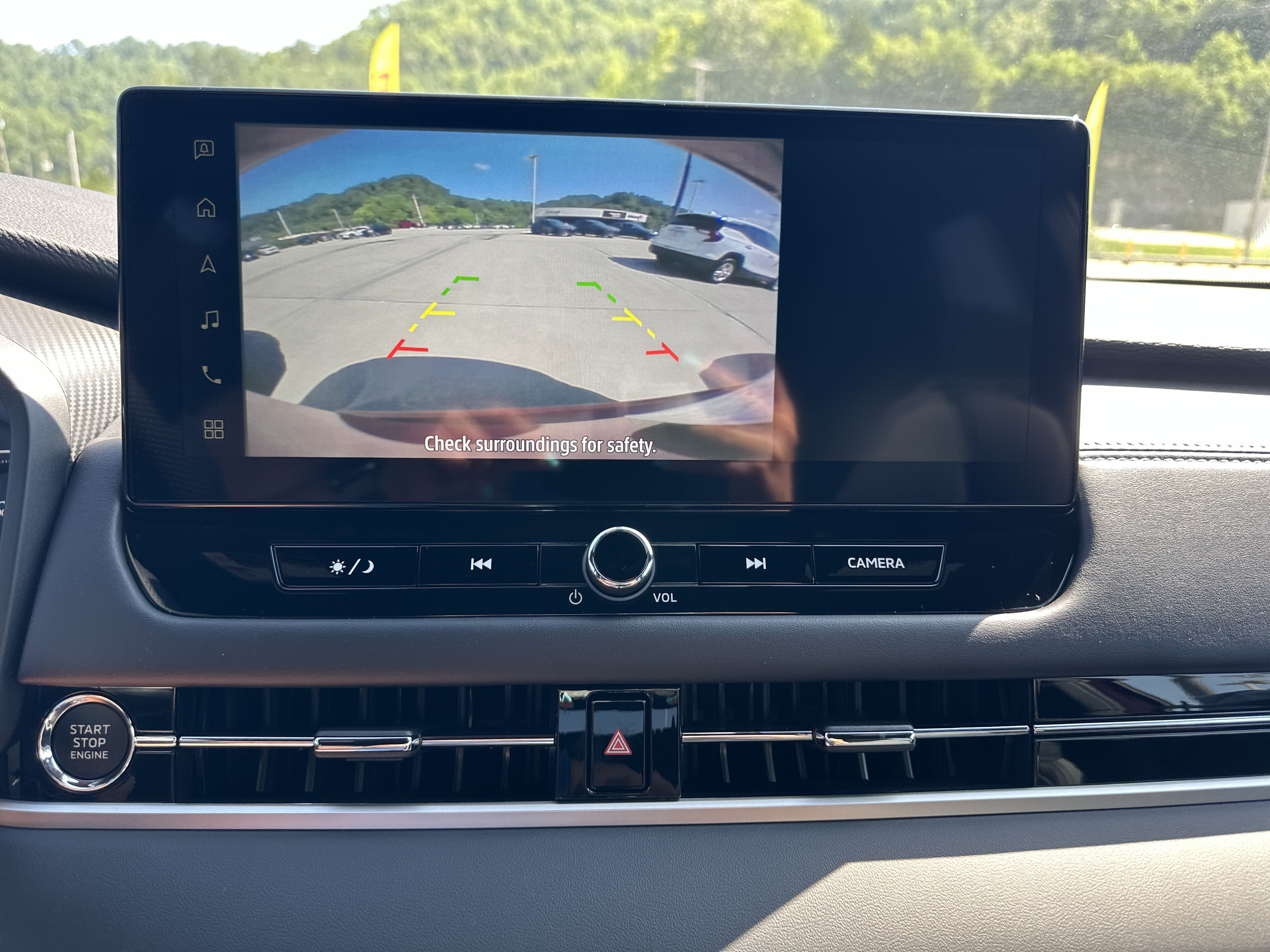 New 2026 Mitsubishi Outlander LE AWD/4WD image 14
