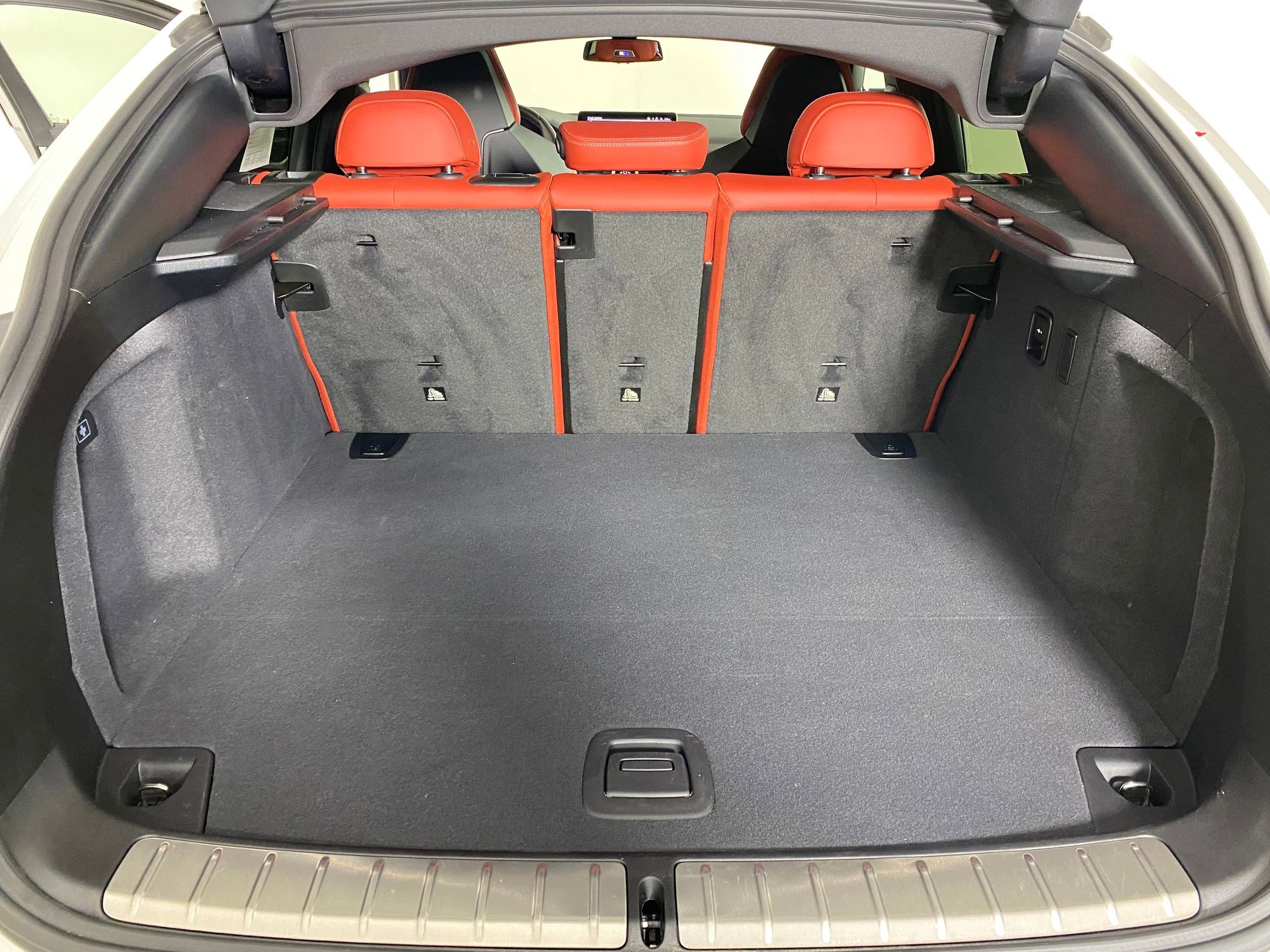 Used 2024 BMW X4 M w/ Competition Package image 32