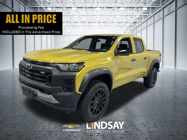 Used 2023 Chevrolet Colorado Trail Boss w/ Technology Package image 1