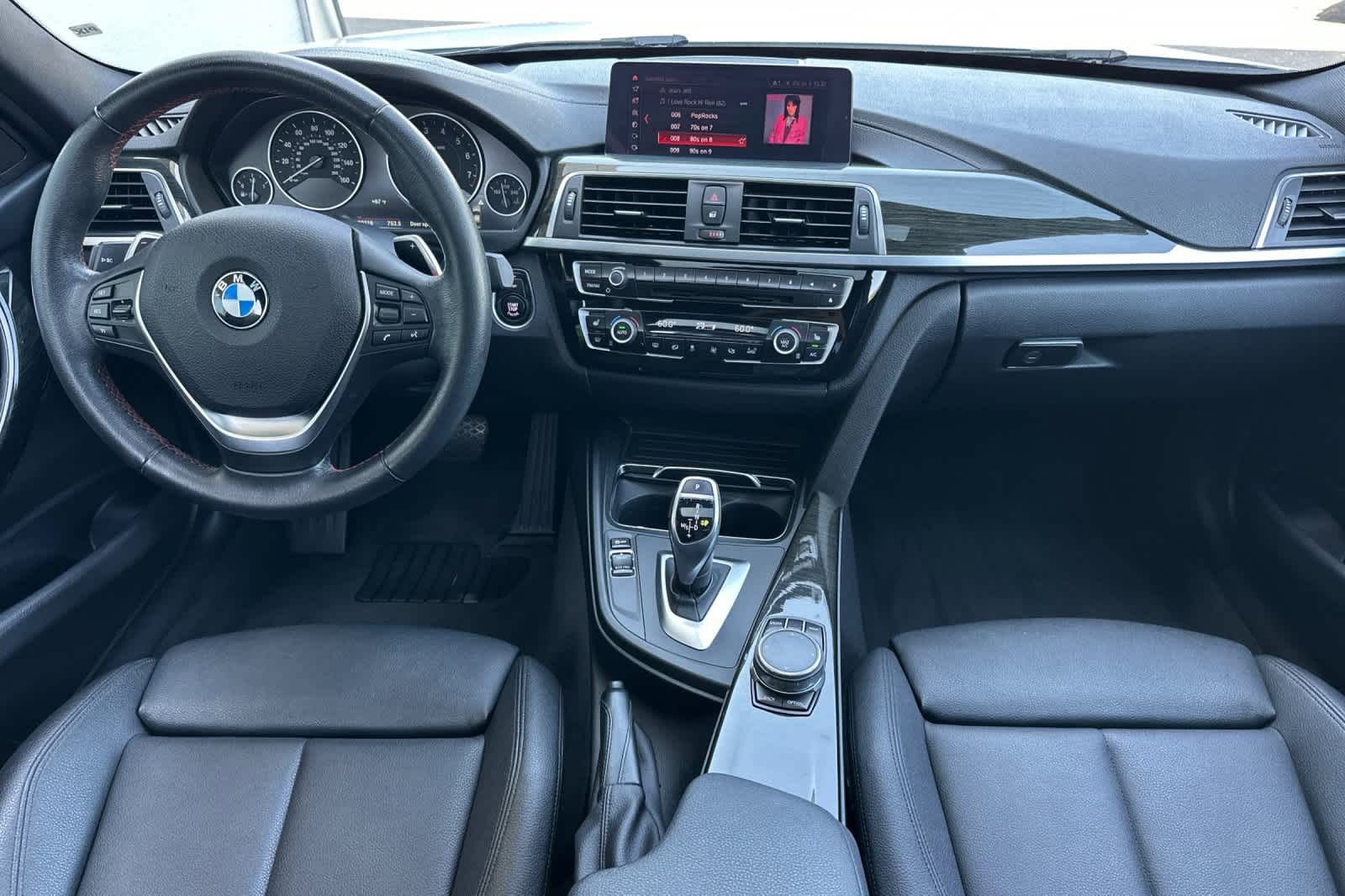 Used 2018 BMW 330i Sedan RWD image 3