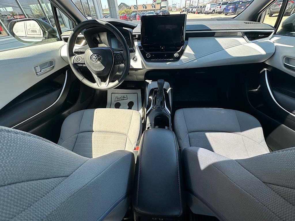 Certified 2023 Toyota Corolla SE w/ SE Premium Package image 20