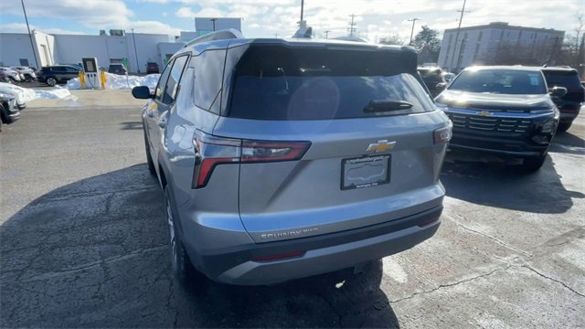 New 2026 Chevrolet Equinox LT w/ Convenience Package II image 8