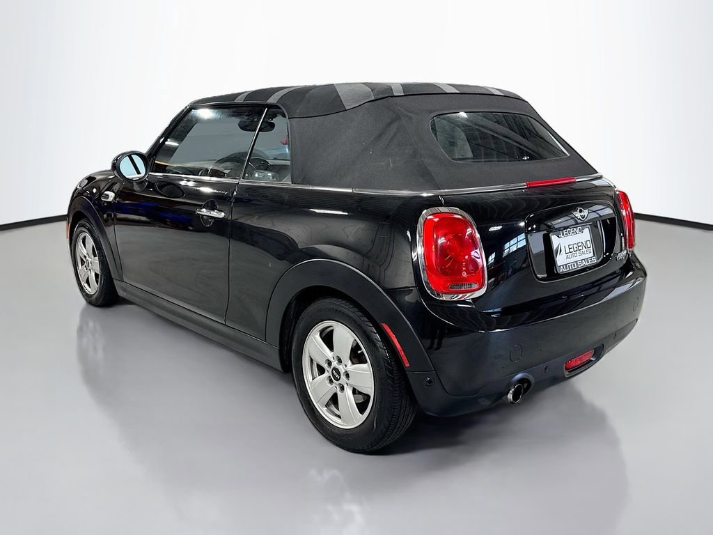 Used 2016 MINI Cooper Convertible FWD image 9