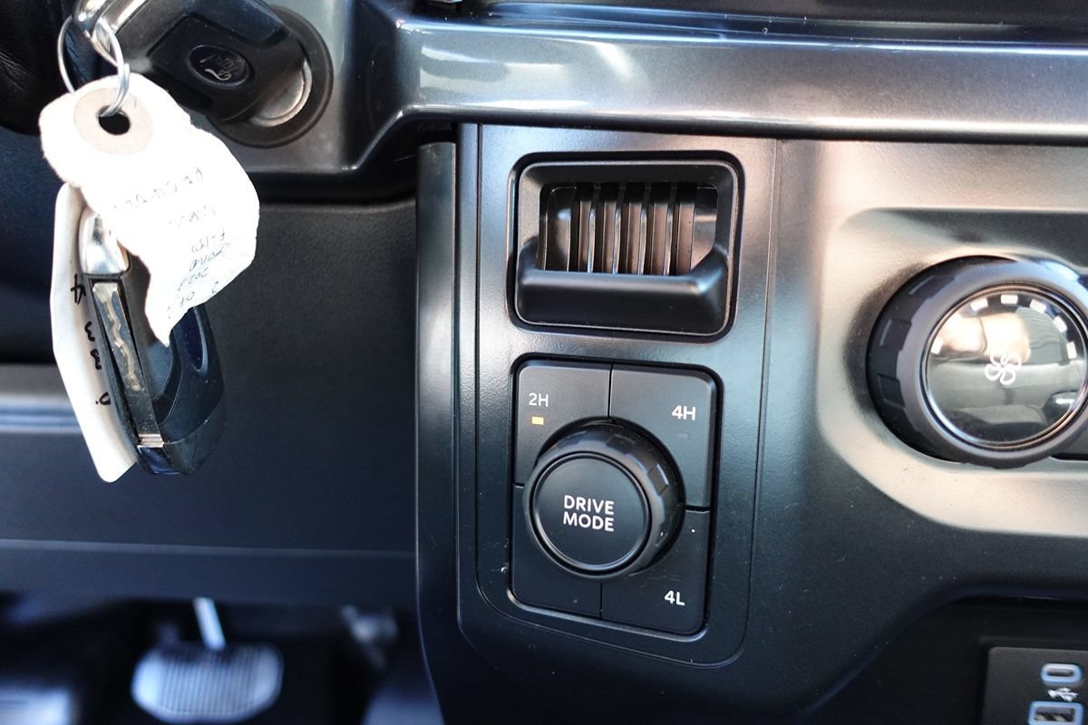 Used 2023 Ford F150 XL w/ XL STX Apperance Package AWD/4WD image 45