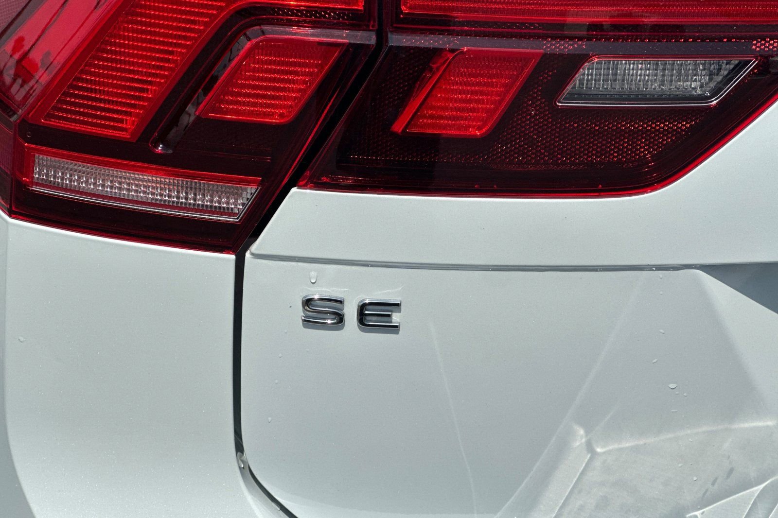 Certified 2023 Volkswagen Tiguan SE image 28