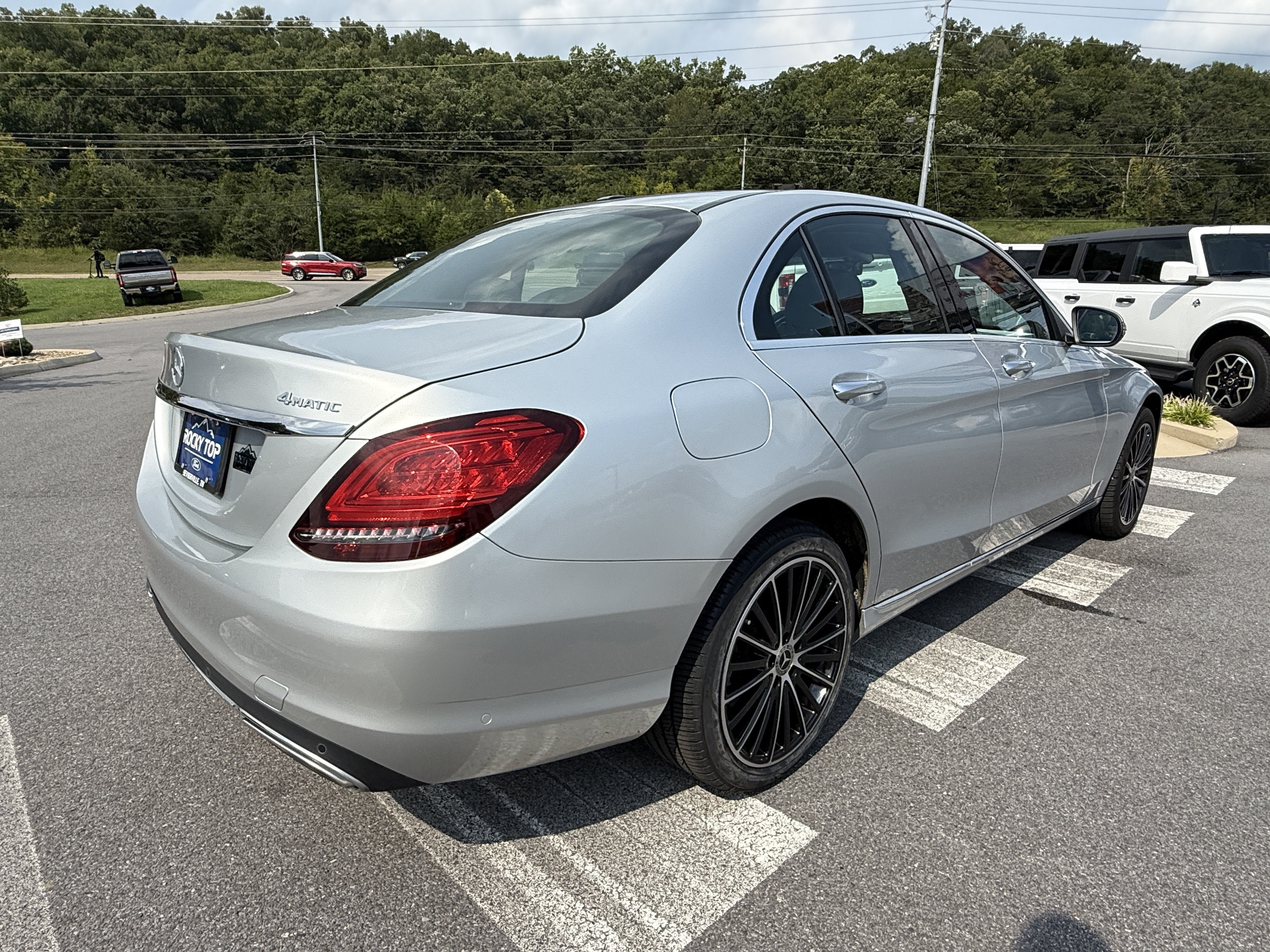 Used 2020 Mercedes-Benz C 300 4MATIC Sedan image 5