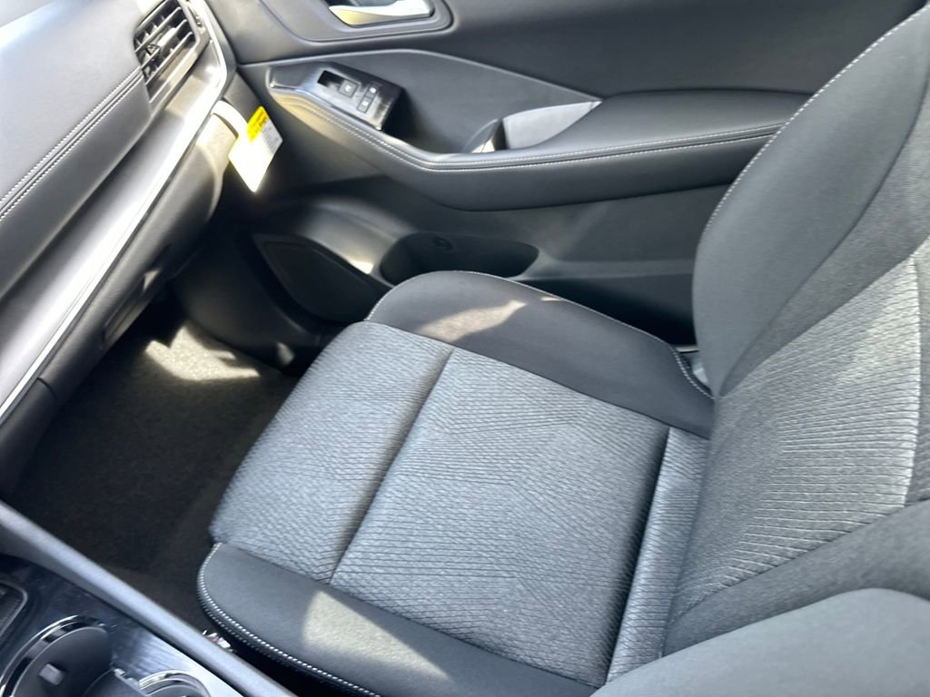 New 2026 Nissan Rogue SV image 27