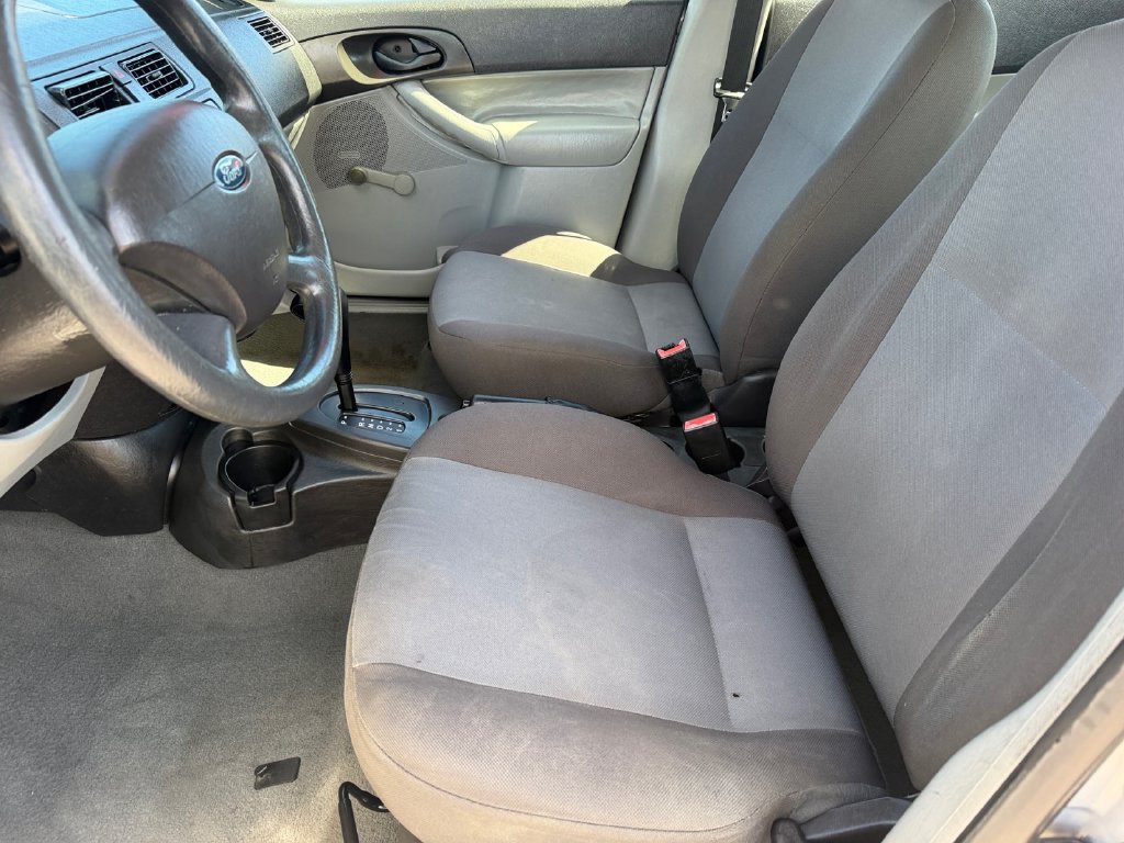 Used 2007 Ford Focus S FWD image 10