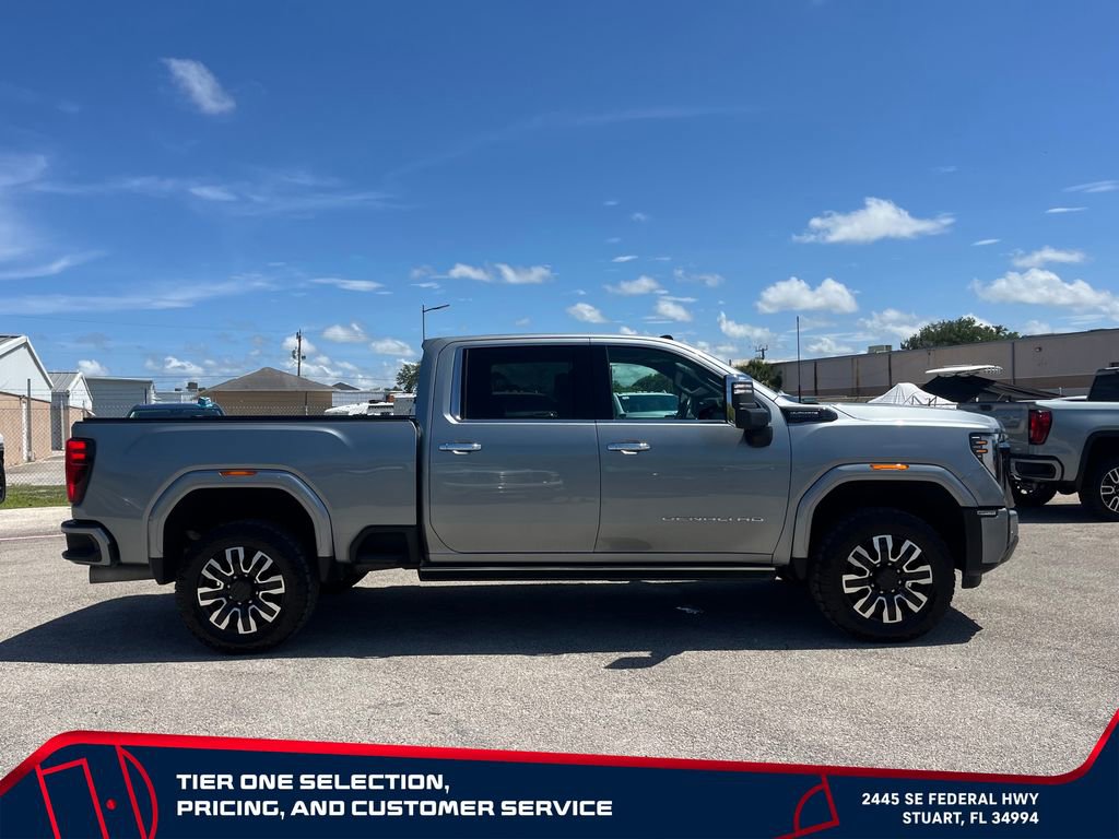 Used 2024 GMC Sierra 2500 Denali Ultimate w/ Max Trailering Package AWD/4WD image 8