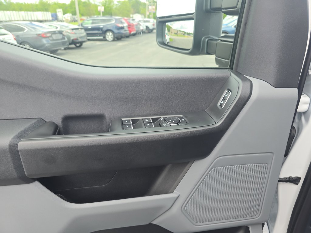 New 2025 Ford F350 XL w/ 360-Degree Camera Package image 18