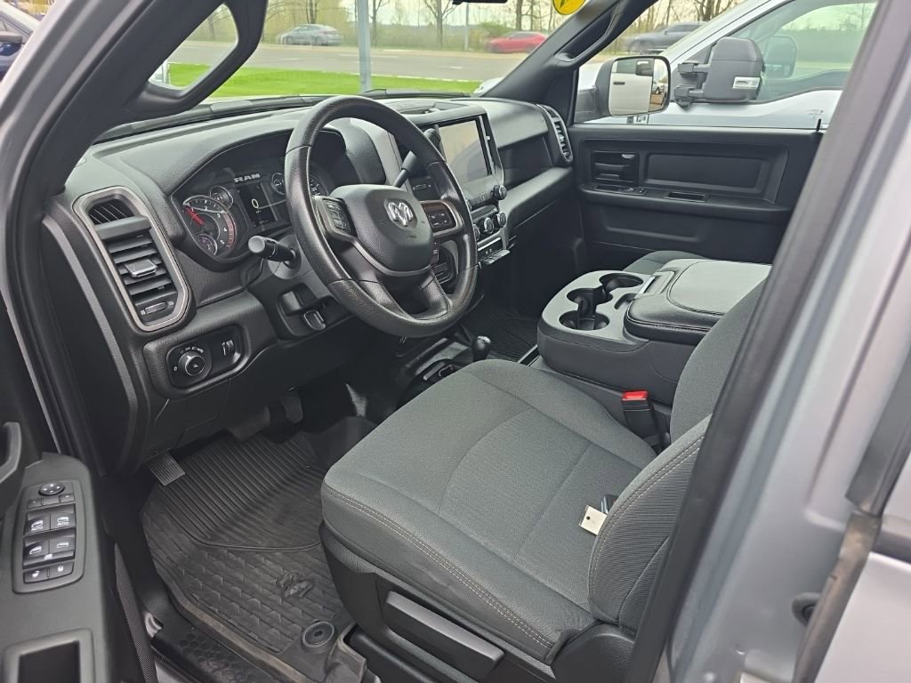 Used 2022 RAM 3500 Tradesman image 11