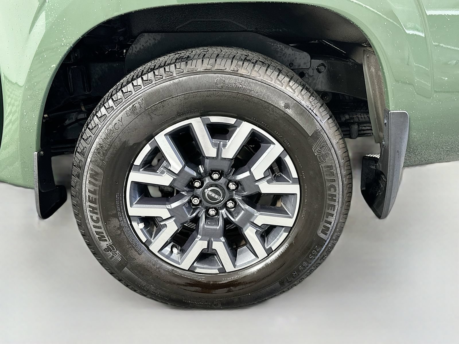 Certified 2024 Nissan Frontier SL w/ Technology Package RWD image 31