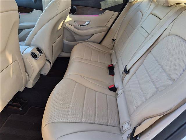 Used 2021 Mercedes-Benz GLC 300 4MATIC image 17