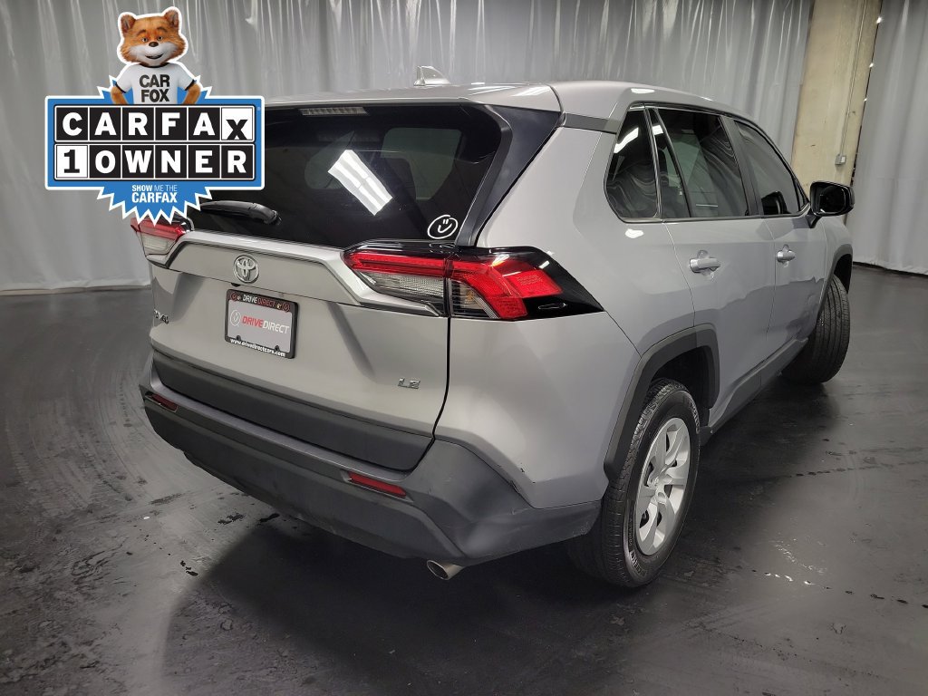 Used 2024 Toyota RAV4 LE FWD image 9
