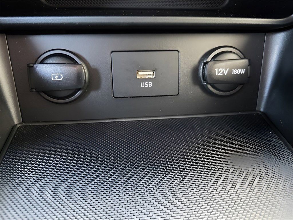 Used 2023 Hyundai Kona SEL image 33