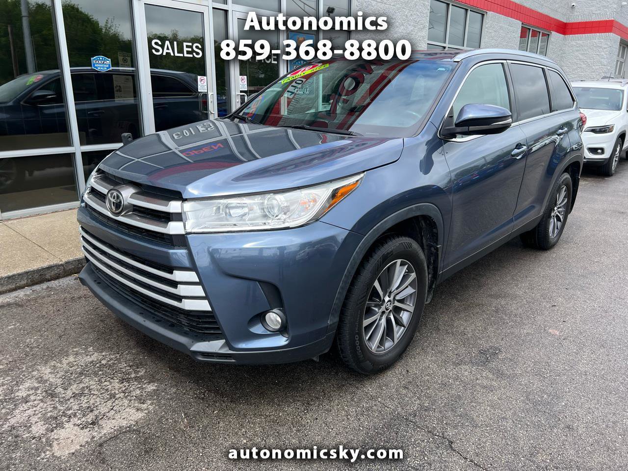 Used 2019 Toyota Highlander XLE AWD/4WD image 1
