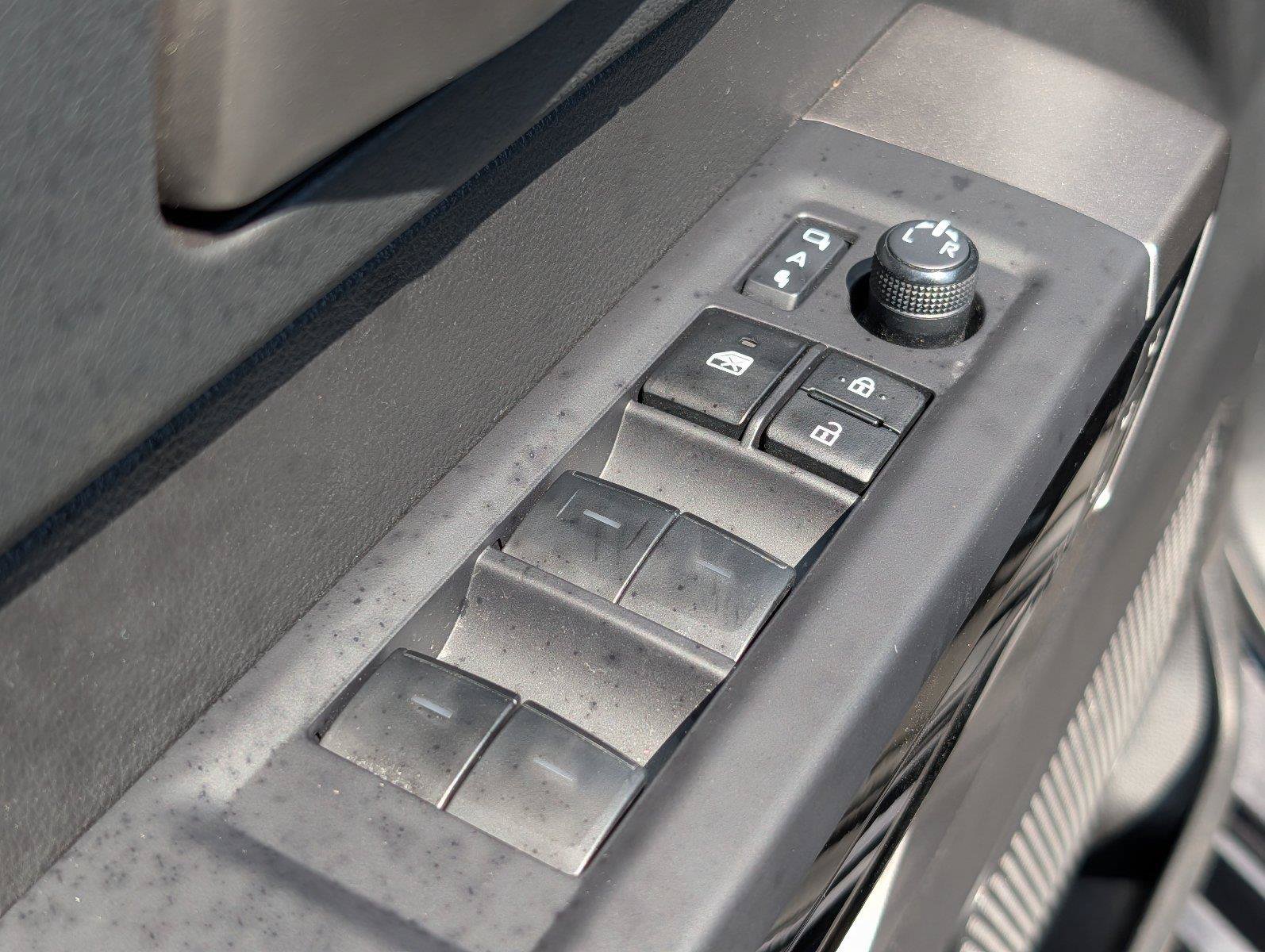 Used 2023 Toyota Tundra Limited AWD/4WD image 16