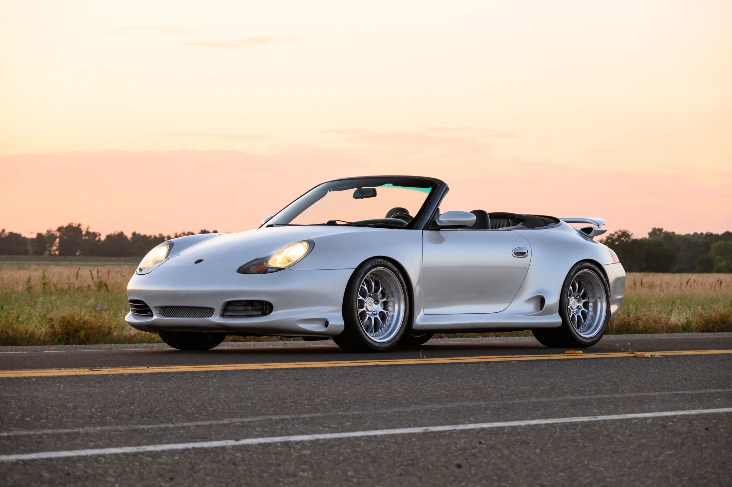 Used 2000 Porsche 911 Carrera 4 AWD/4WD image 87