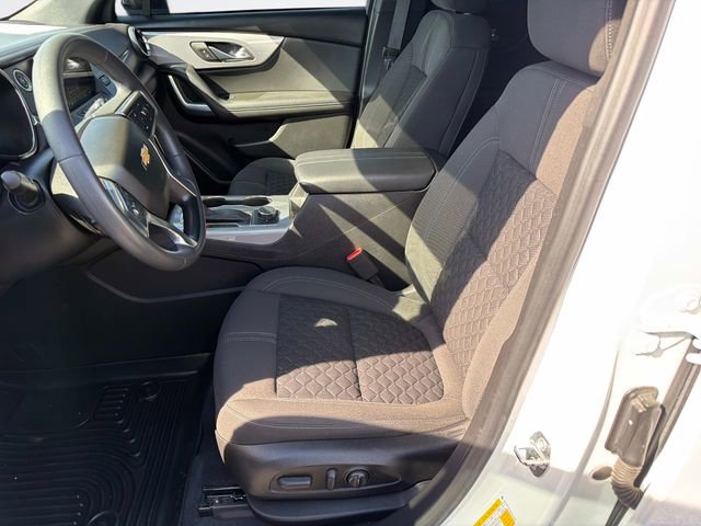 Used 2022 Chevrolet Blazer LT w/ Midnight/Sport Edition image 20