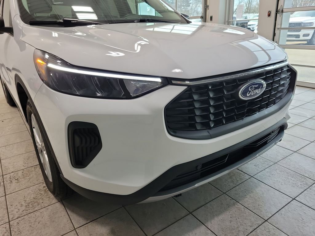 Used 2023 Ford Escape Active w/ Tech Pack #1 image 23