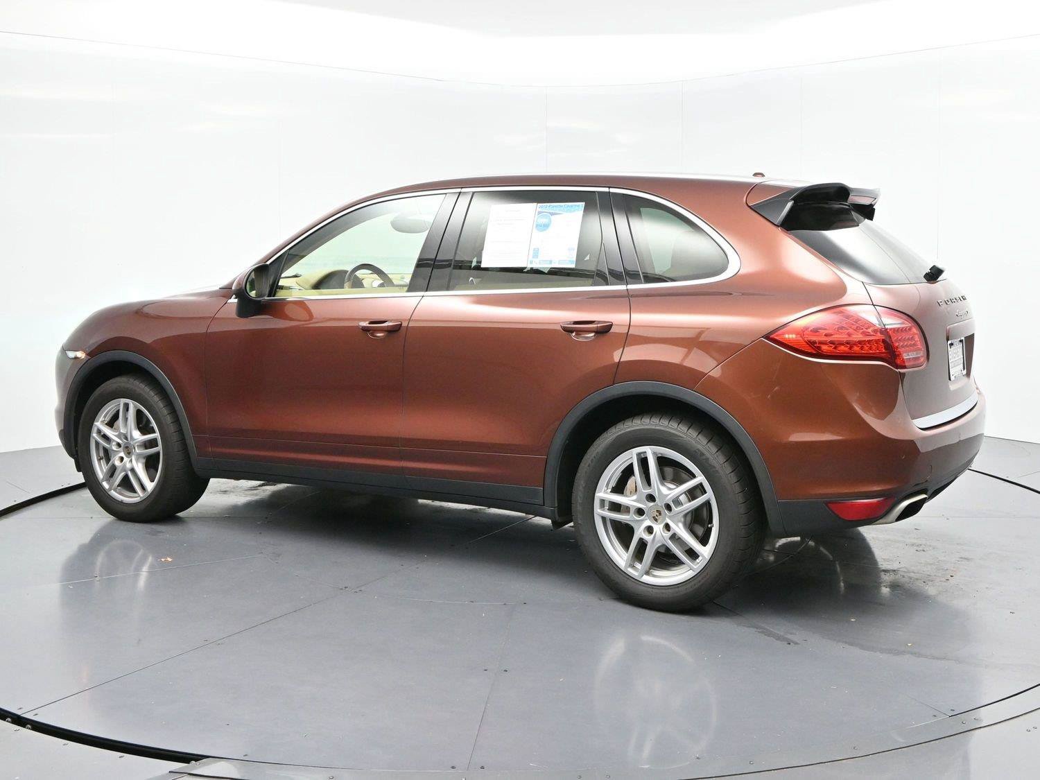 Used 2012 Porsche Cayenne S AWD/4WD image 4