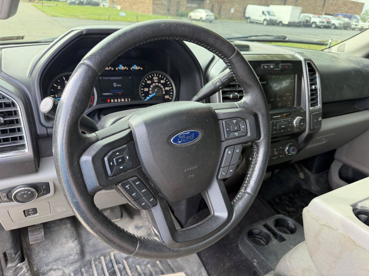 Used 2016 Ford F150 XLT w/ Equipment Group 302A Luxury AWD/4WD image 6