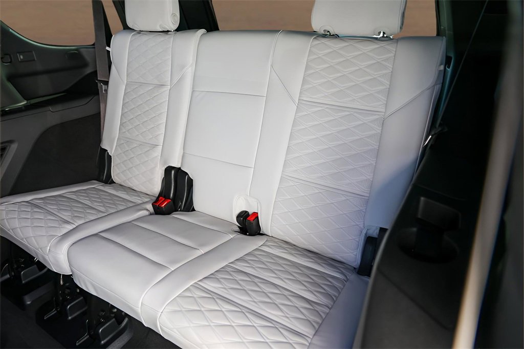 Certified 2025 Cadillac Escalade Sport Platinum w/ LPO, ONYX Package image 25