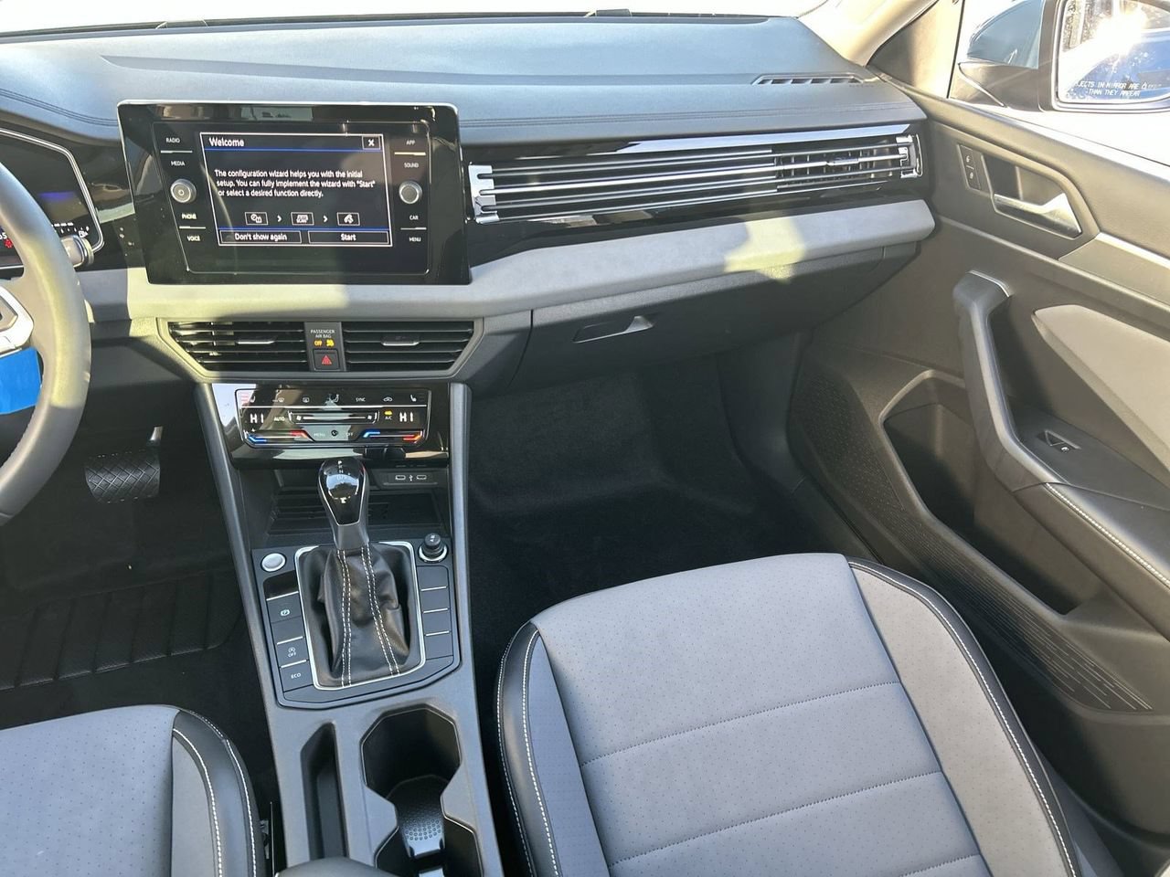 New 2026 Volkswagen Jetta SE FWD image 12