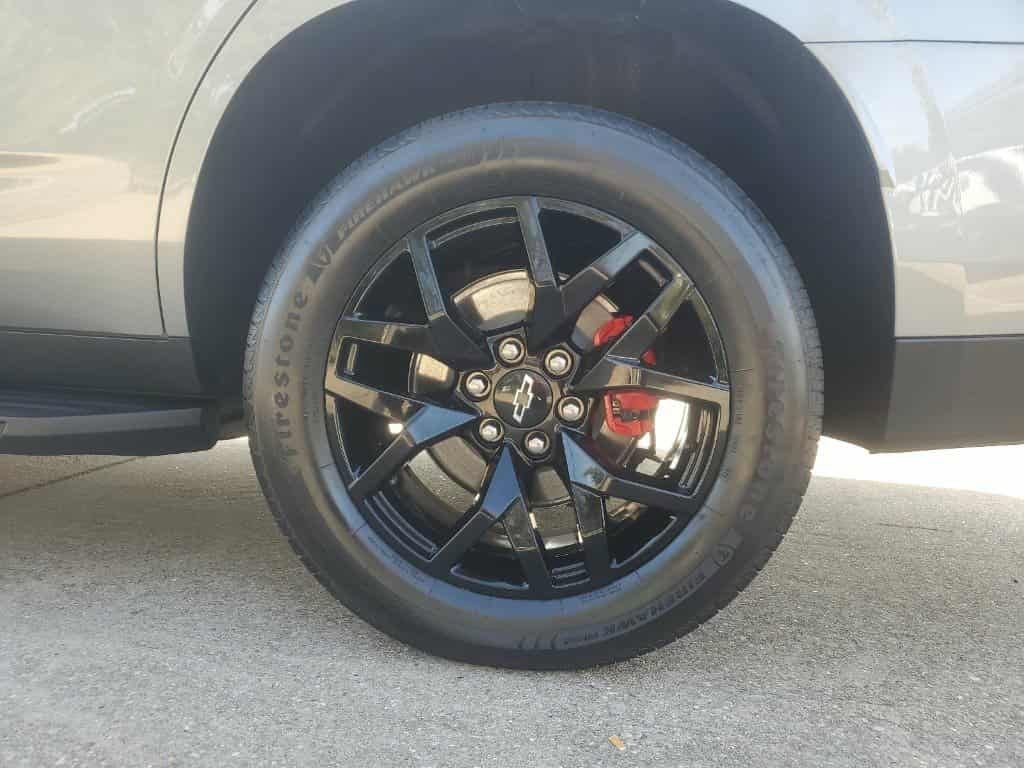 Certified 2025 Chevrolet Tahoe RST w/ RST Performance Edition image 7