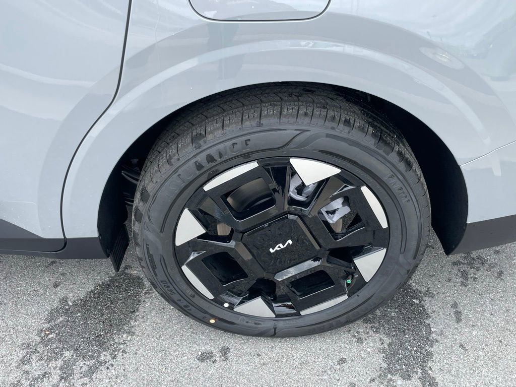 New 2026 Kia Carnival EX image 34