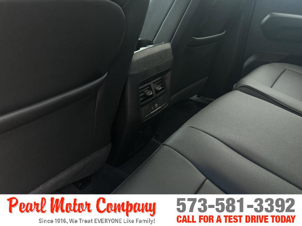 New 2026 GMC Canyon Elevation w/ Convenience Package image 22