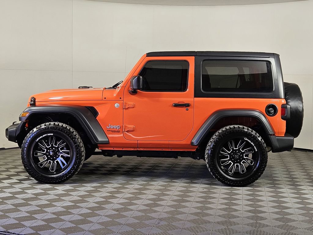 Used 2020 Jeep Wrangler Sport image 3