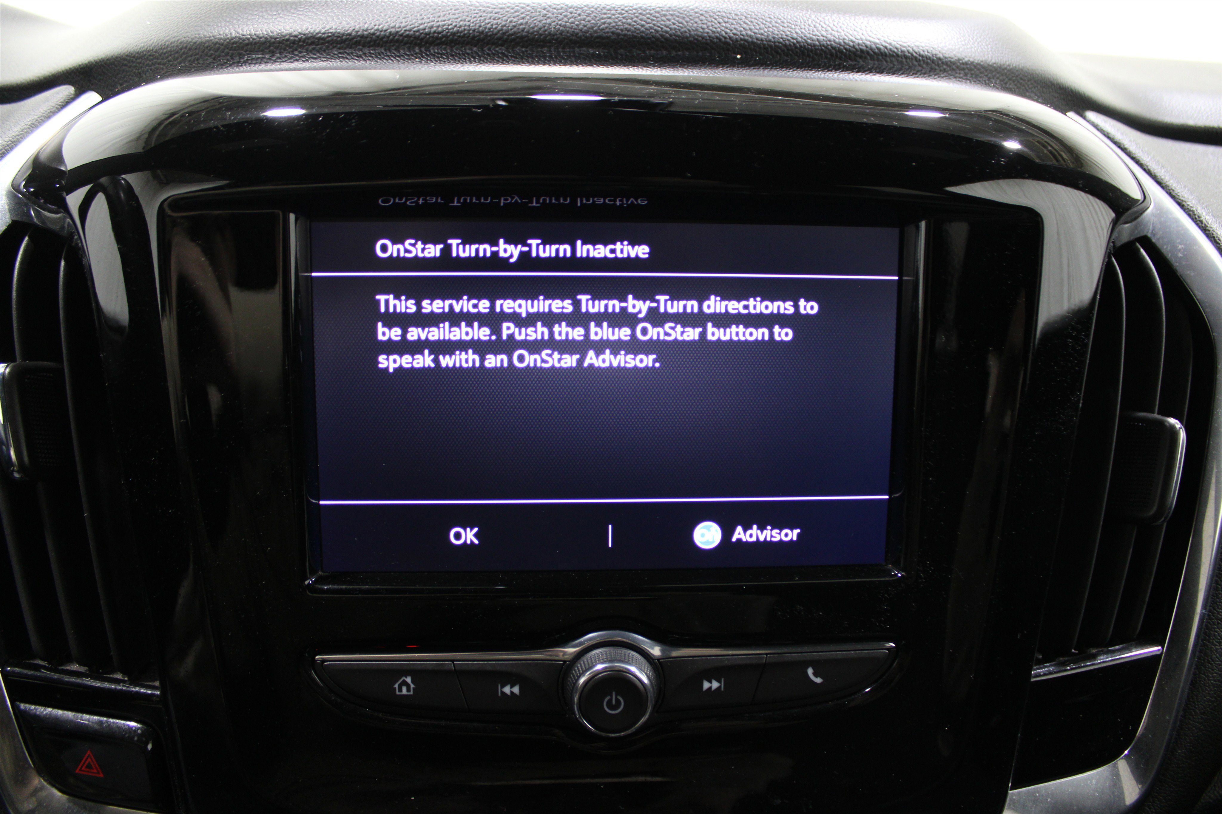 Used 2023 Chevrolet Traverse LT image 18