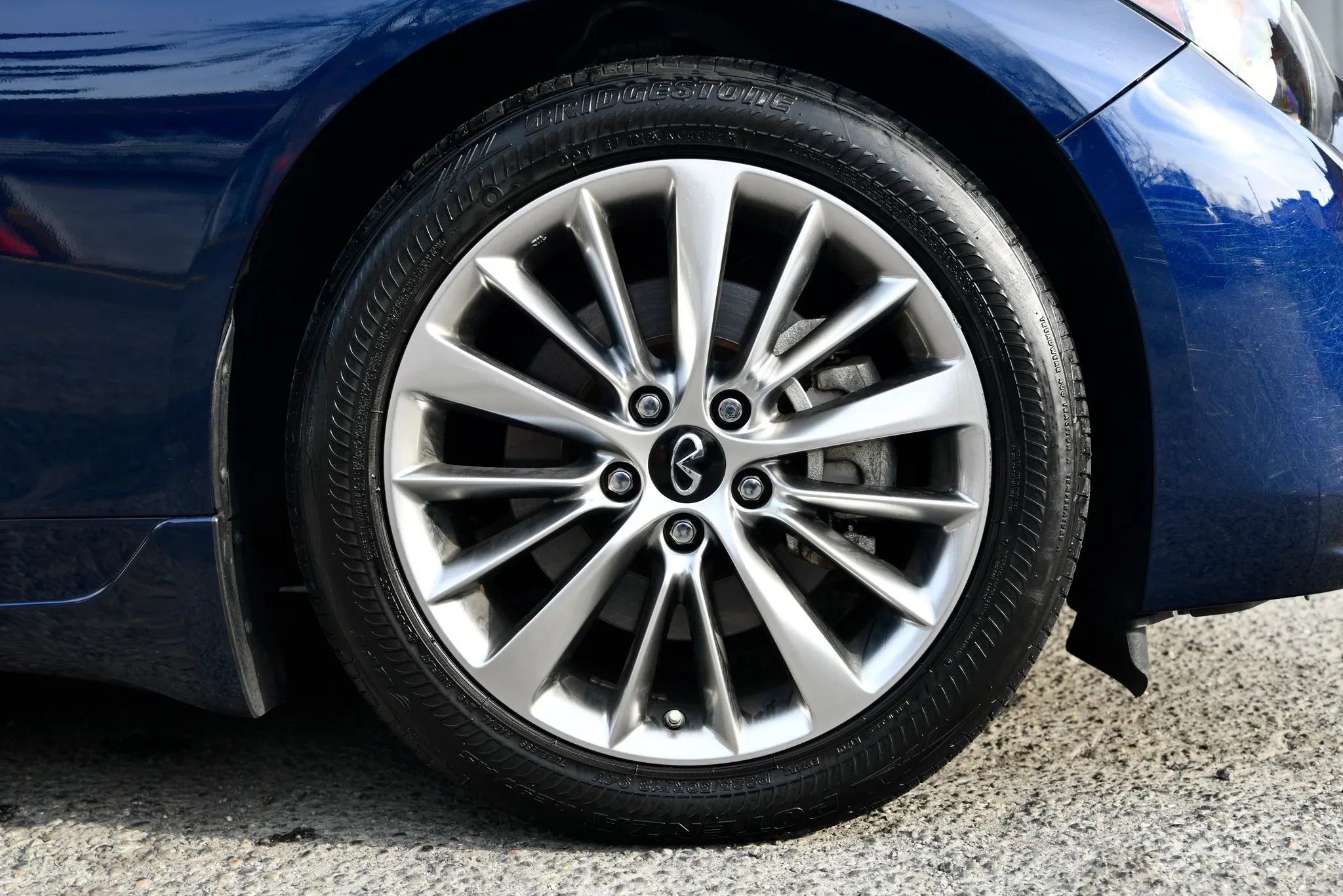 Used 2023 INFINITI Q50 Luxe w/ Cargo Package image 27