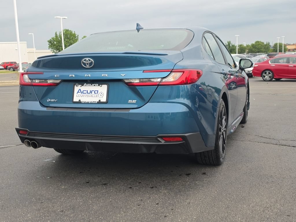 Used 2026 Toyota Camry SE w/ Convenience Package FWD image 9