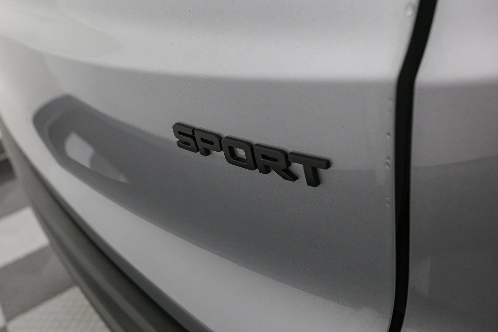 Used 2023 Honda CR-V Sport image 12