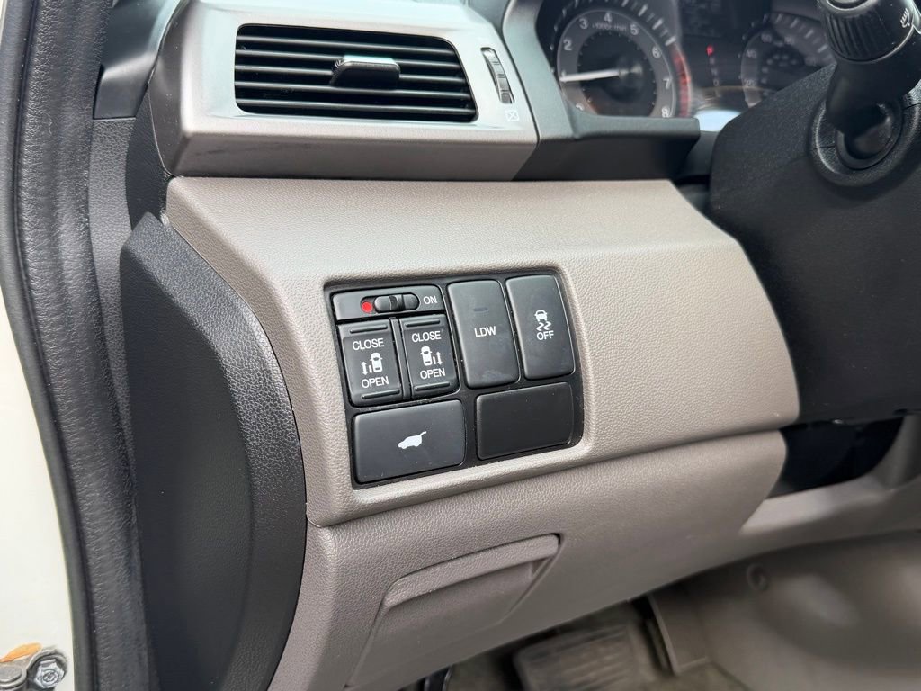 Used 2016 Honda Odyssey EX-L image 28