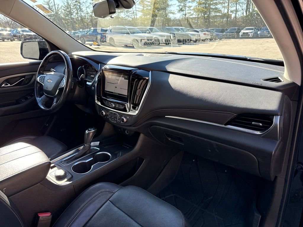 Used 2019 Chevrolet Traverse Premier w/ Redline Edition image 28