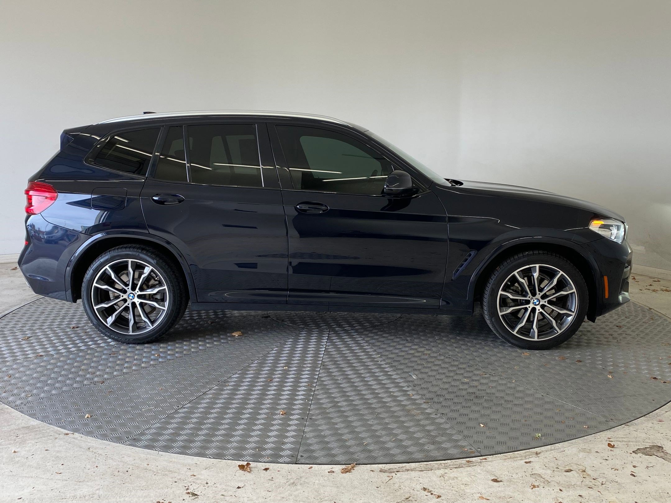Used 2018 BMW X3 xDrive30i w/ M Sport Package image 7