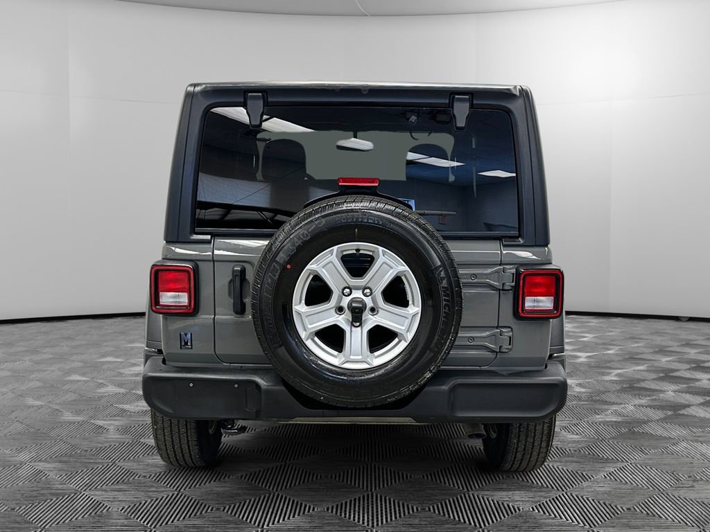 Used 2022 Jeep Wrangler Sport S image 4