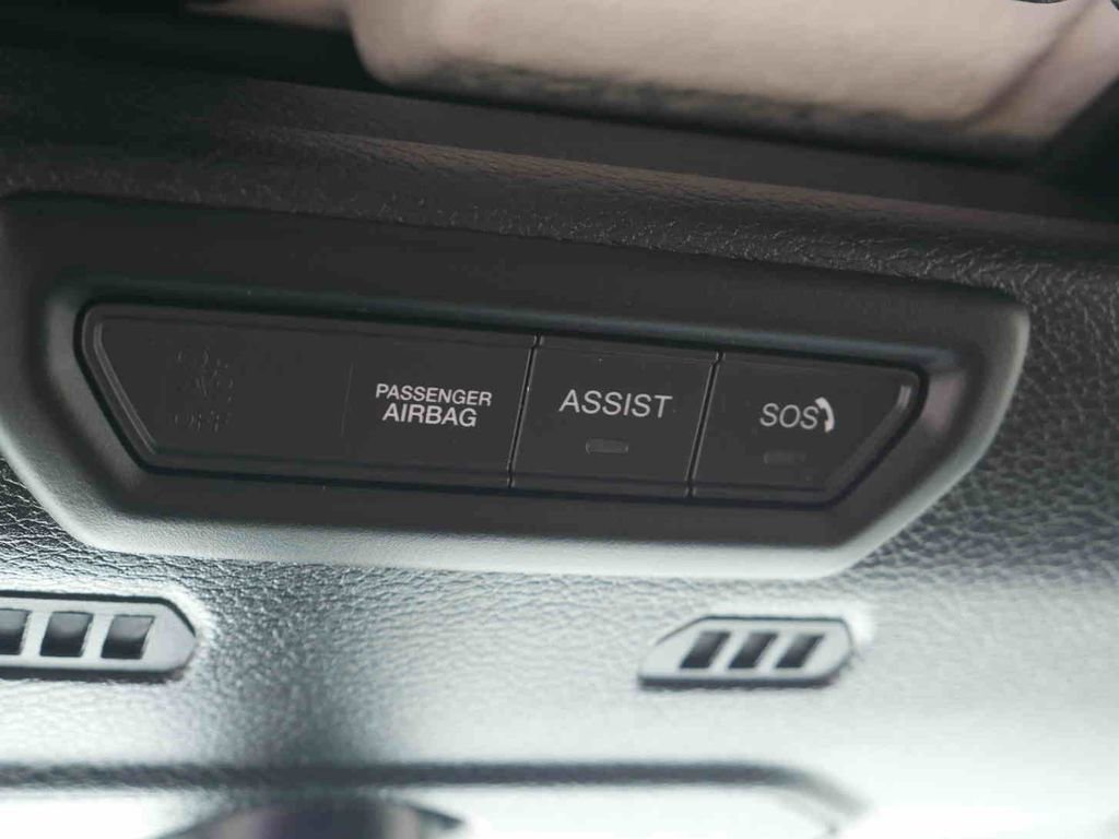 Certified 2021 Jeep Wrangler Unlimited Rubicon image 39