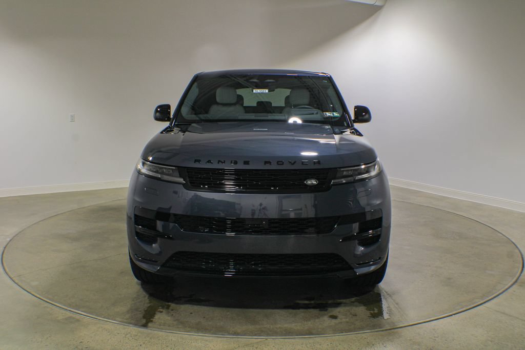 New 2026 Land Rover Range Rover Sport Dynamic SE AWD/4WD image 9