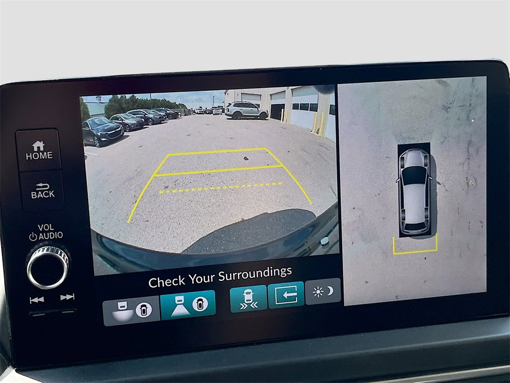 Used 2024 Honda Pilot Elite image 14