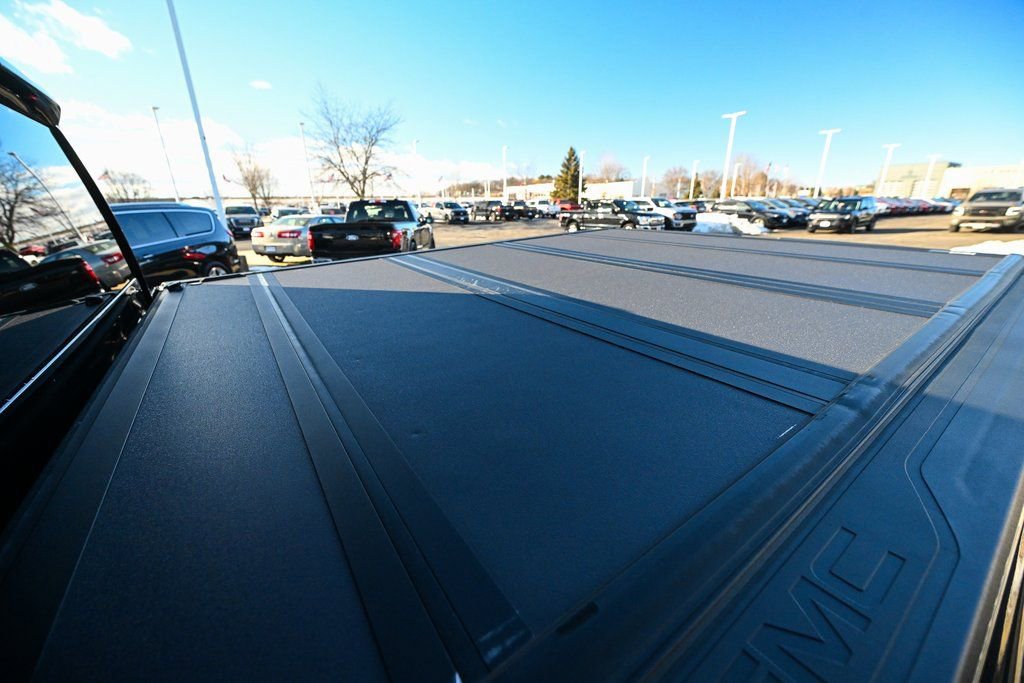 Used 2024 GMC Sierra 2500 SLE image 13